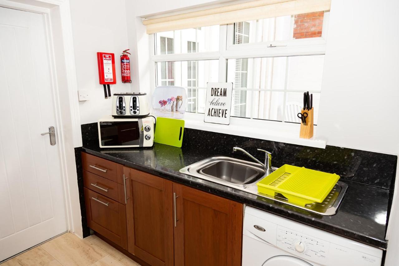 Alexander Apartments South Shields Jarrow Extérieur photo